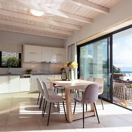 Argyrie Villas, Luxury, Amazing Sea View, Heated Pool ヴィラ