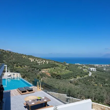Villa Argyrie Villas, Luxury, Amazing Sea View, Heated Pool *