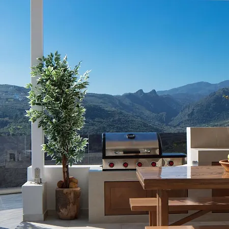 Villa Argyrie Villas, Luxury, Amazing Sea View, Heated Pool *