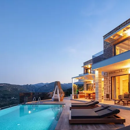 Villa Argyrie Villas, Luxury, Amazing Sea View, Heated Pool Kallergiana