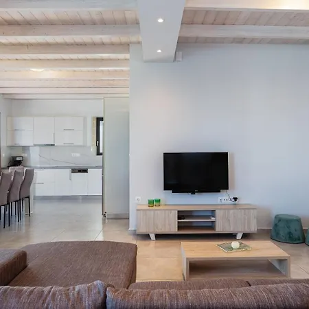 Argyrie Villas, Luxury, Amazing Sea View, Heated Pool Villa